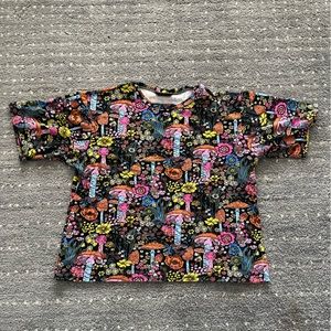 Nooworks mushroom oversized t